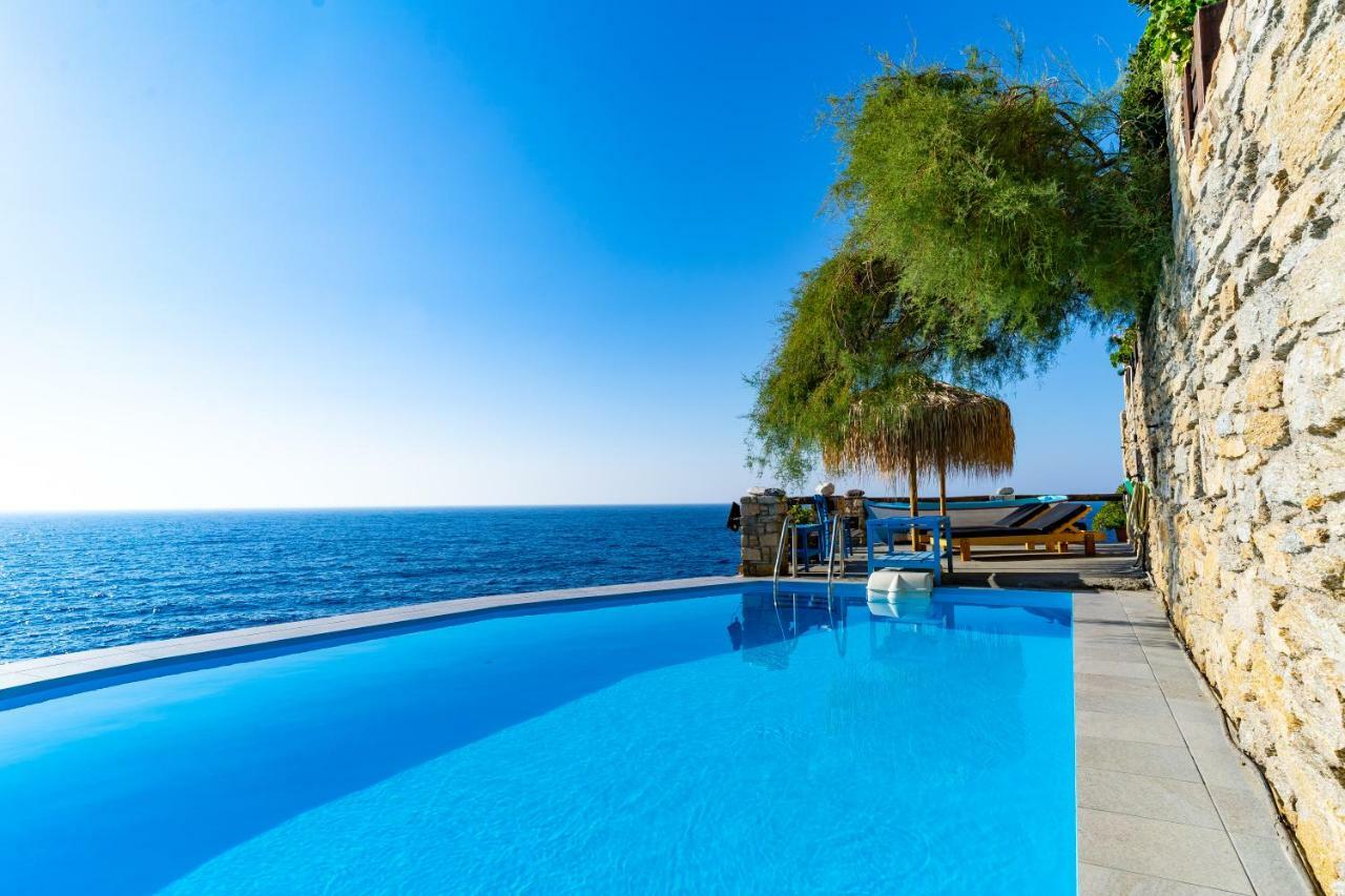 Maison d'hôtes Ikarian Endless Blue à Kouniadi Extérieur photo