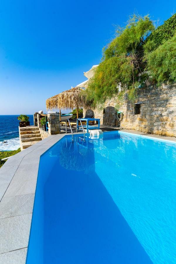 Maison d'hôtes Ikarian Endless Blue à Kouniadi Extérieur photo